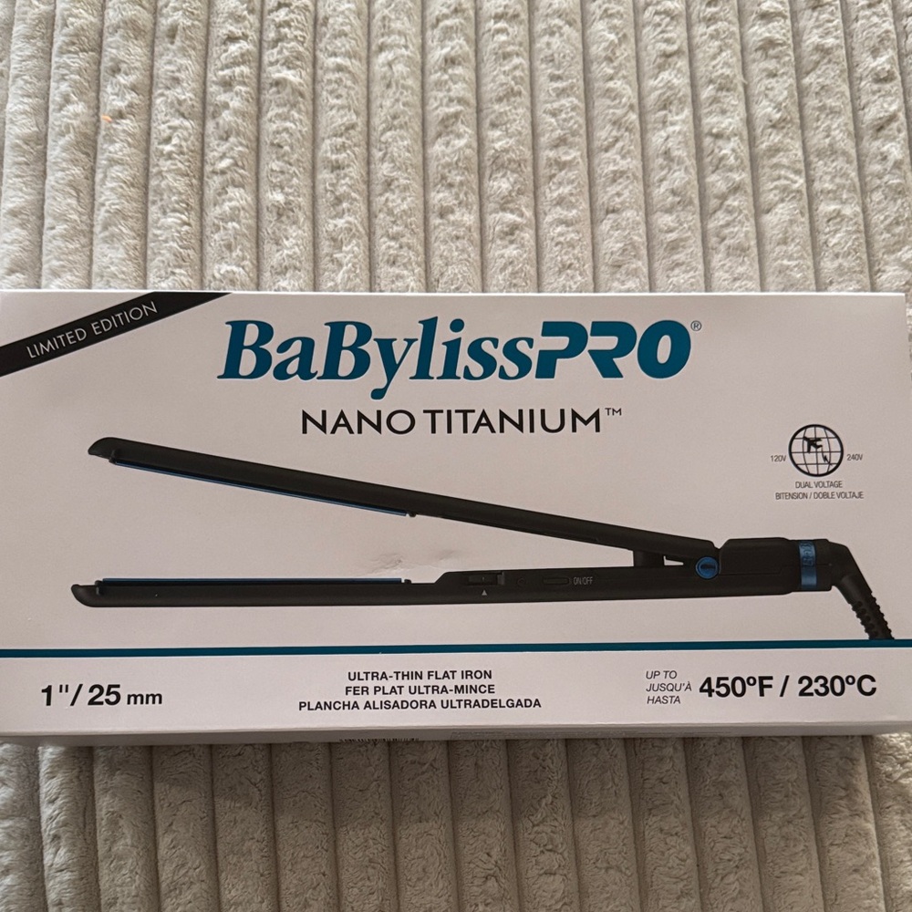 BaBylissPRO Nano Titanium Flat Iron